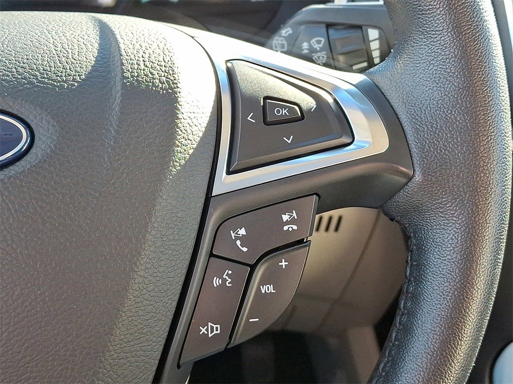 Used 2019 Ford Edge Titanium w/ Equipment Group 301A image 25