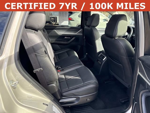 Used 2024 MAZDA CX-90 3.3 Turbo w/ Preferred Plus image 11