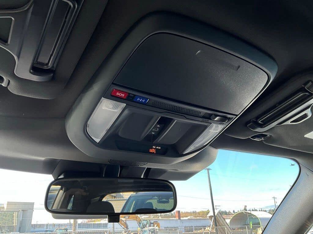 Certified 2025 Subaru Forester Premium image 18