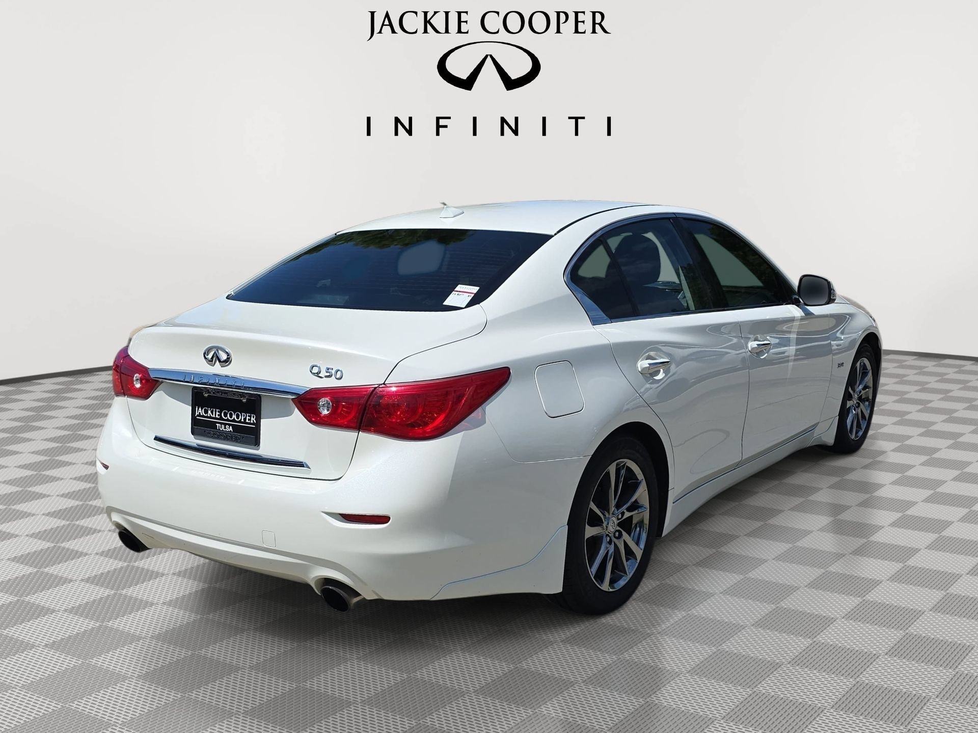 Certified 2017 INFINITI Q50 Signature Edition w/ Cargo Package (L95) RWD image 5
