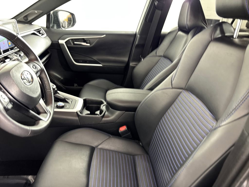 Used 2021 Toyota RAV4 XSE image 8