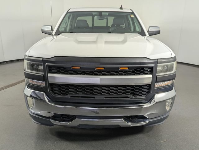 Used 2018 Chevrolet Silverado 1500 LTZ AWD/4WD image 3