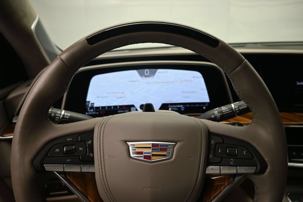 Used 2024 Cadillac Escalade ESV Sport Platinum AWD/4WD image 13