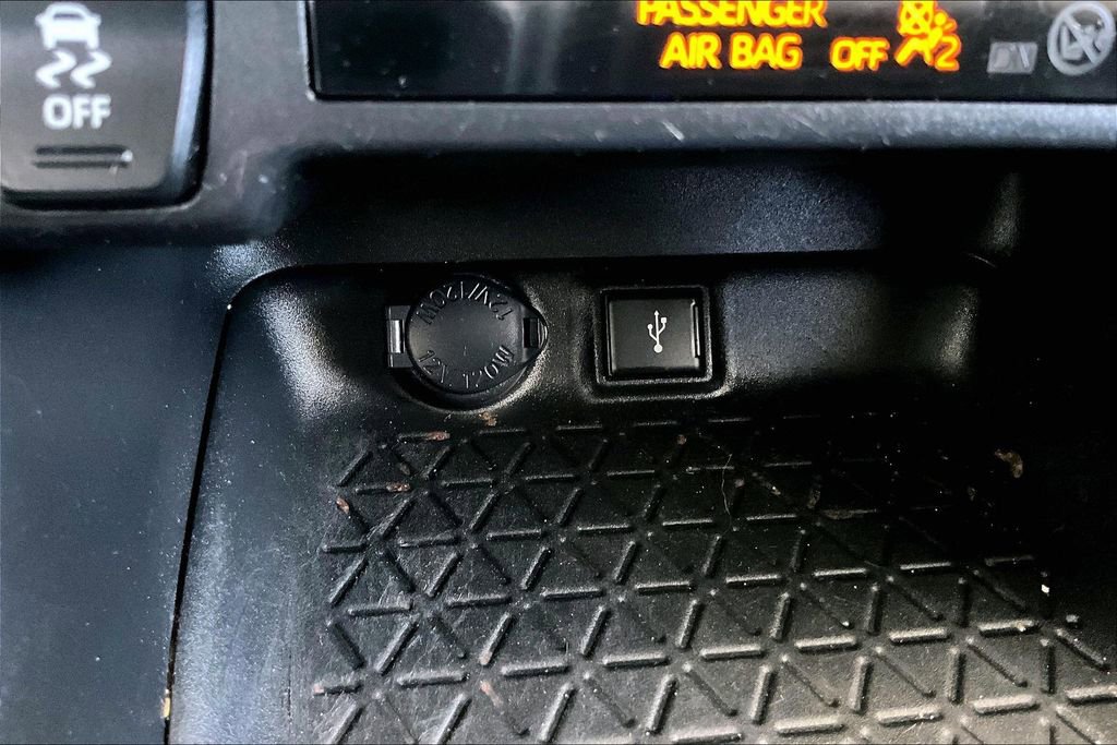 Used 2020 Toyota RAV4 LE w/ All Weather Liner Package image 16