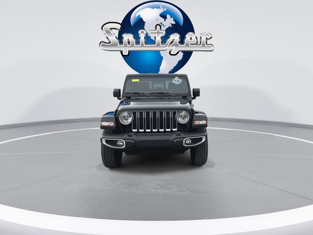 Used 2023 Jeep Gladiator Overland image 8