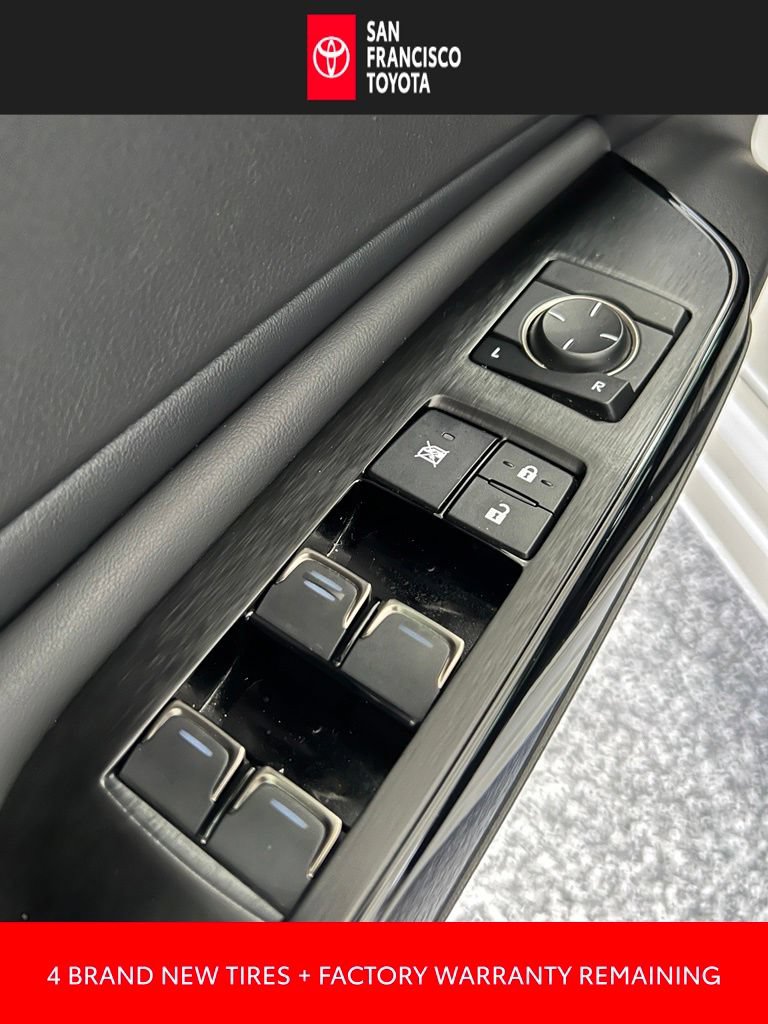 Used 2024 Lexus ES 350 w/ Accessory Package (Z1) FWD image 37