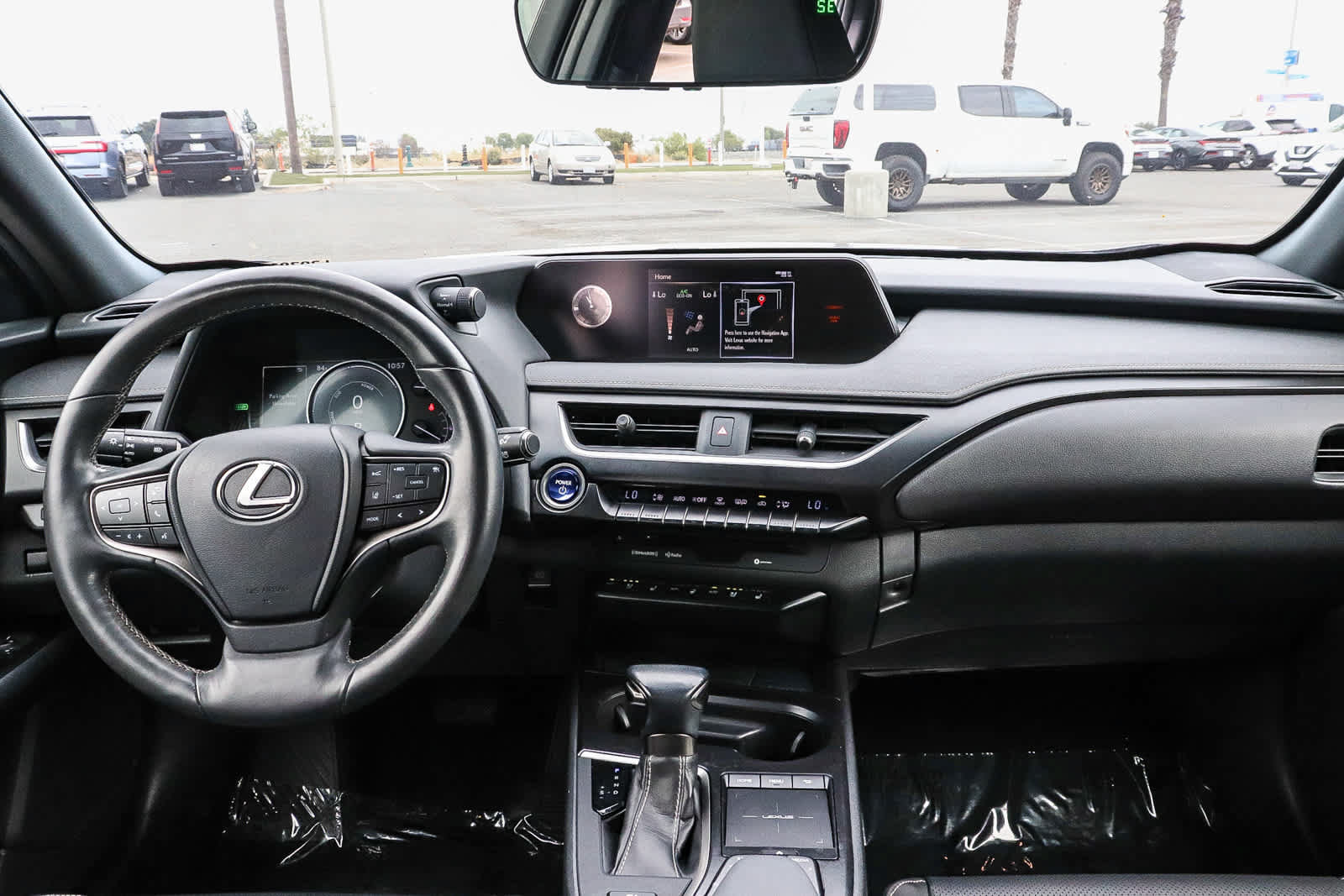 Used 2020 Lexus UX 250h w/ Premium Package AWD/4WD image 19