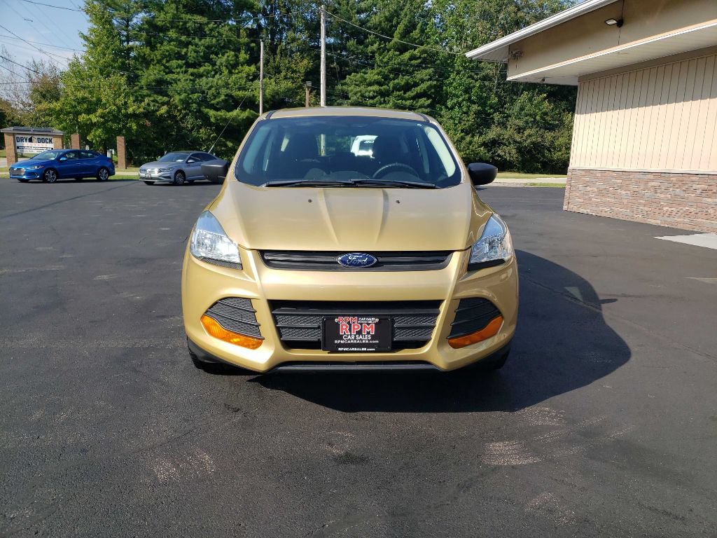 Used 2014 Ford Escape S FWD image 2