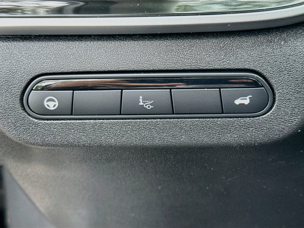 Certified 2023 INFINITI QX60 Luxe w/ Vision Package AWD/4WD image 11