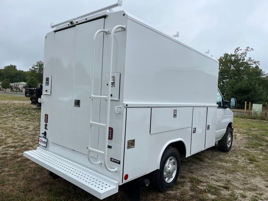New 2026 Ford E-350 and Econoline 350 Super Duty w/ Power Equipment Group image 19