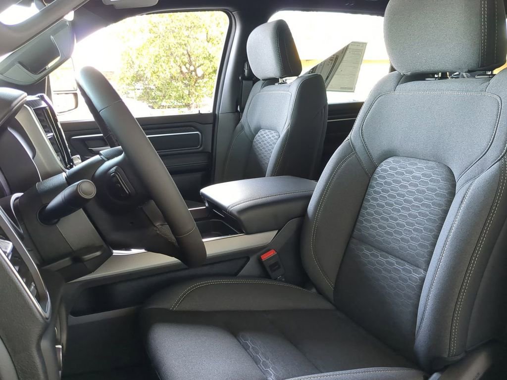 New 2026 RAM 1500 Big Horn AWD/4WD image 6