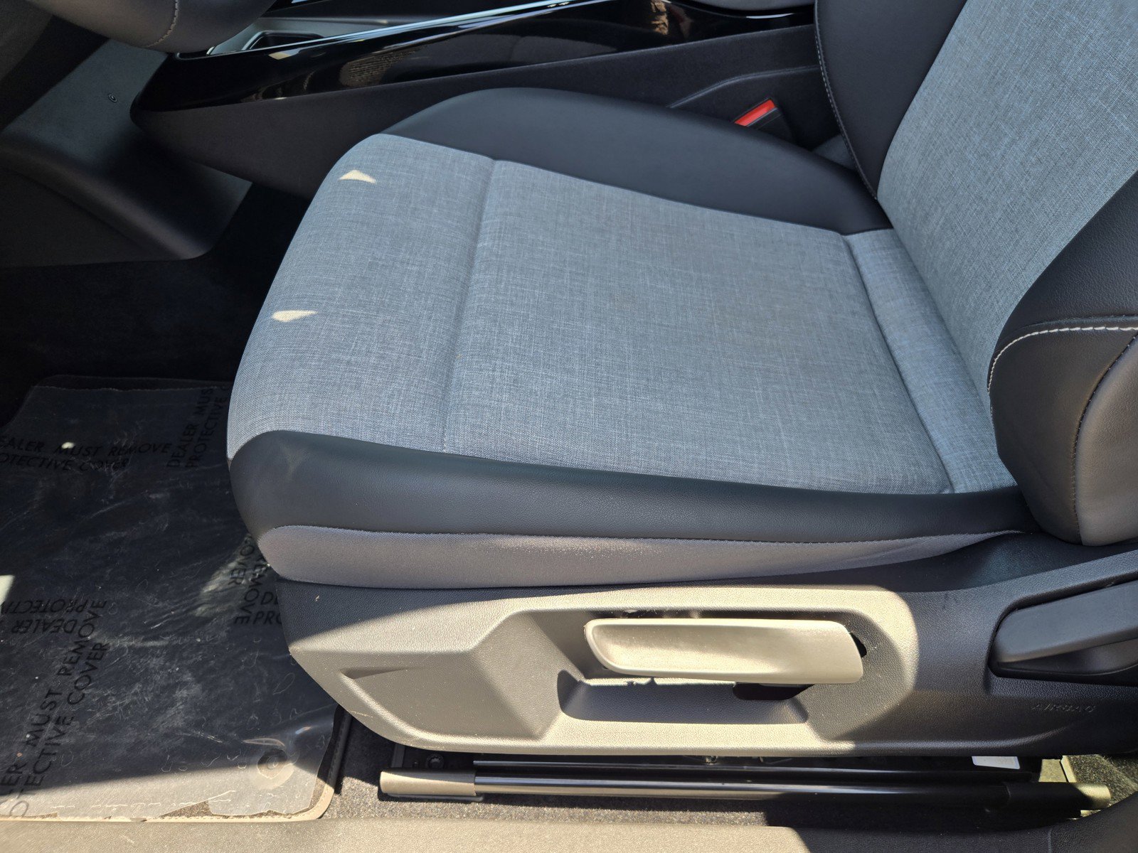 Used 2023 Volkswagen ID.4 Pro RWD image 16