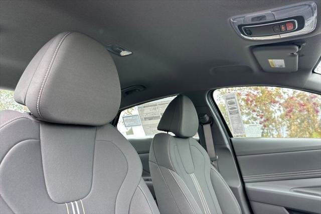 New 2026 Hyundai Elantra Sport image 13