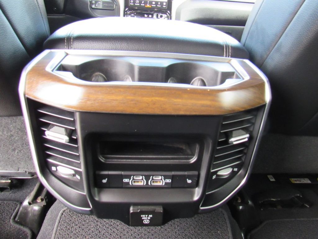 Used 2022 RAM 3500 Laramie AWD/4WD image 19