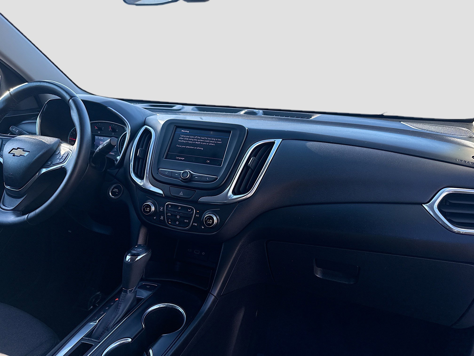 Used 2020 Chevrolet Equinox LT image 32