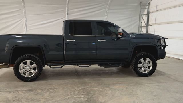 Used 2018 GMC Sierra 2500 SLT w/ Duramax Plus Package image 9