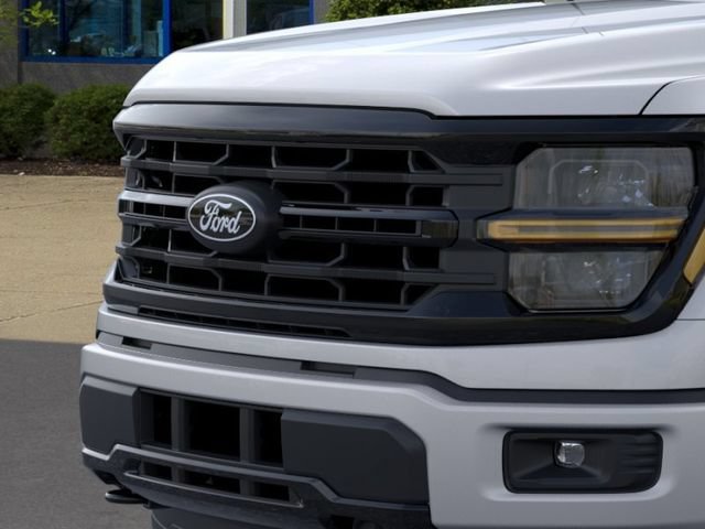 New 2026 Ford F150 XLT w/ XLT Black Appearance Package AWD/4WD image 18