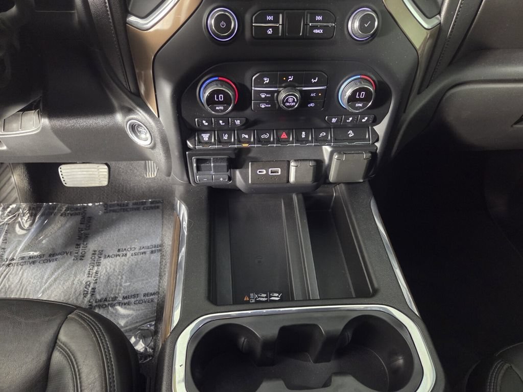 Used 2020 Chevrolet Silverado 2500 High Country w/ Z71 Off-Road Package AWD/4WD image 13