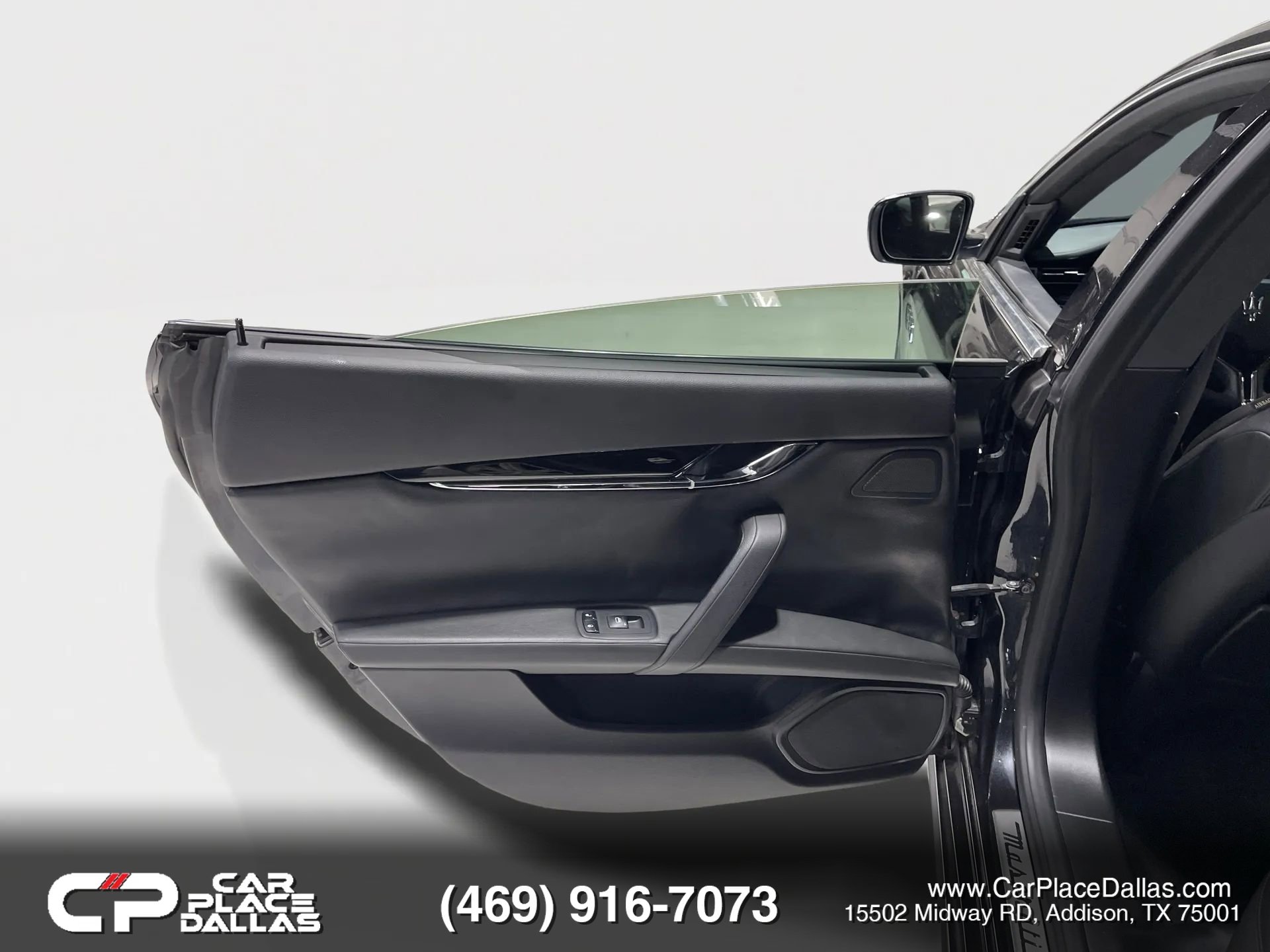 Used 2015 Maserati Quattroporte S Q4 AWD/4WD image 19