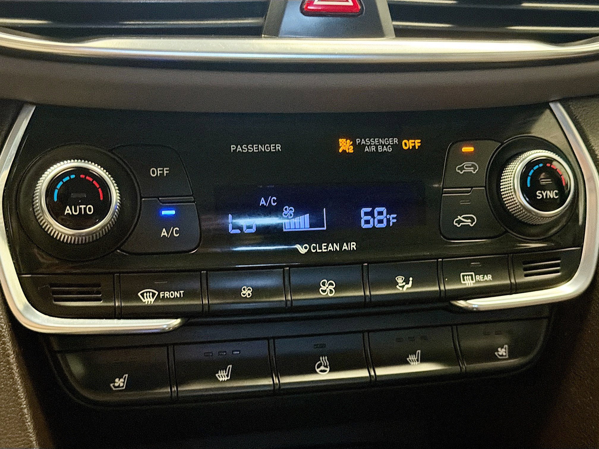 Used 2019 Hyundai Santa Fe FWD image 10