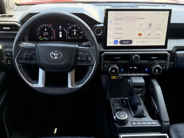 Used 2025 Toyota 4Runner Platinum AWD/4WD image 12