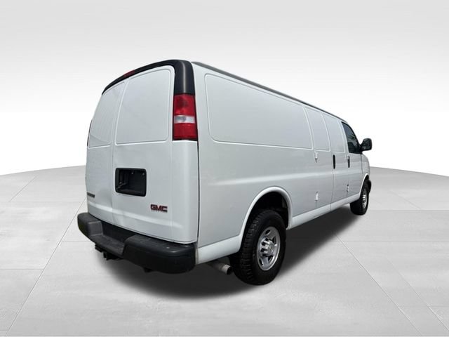 Used 2023 Chevrolet Express 2500 Extended RWD image 16