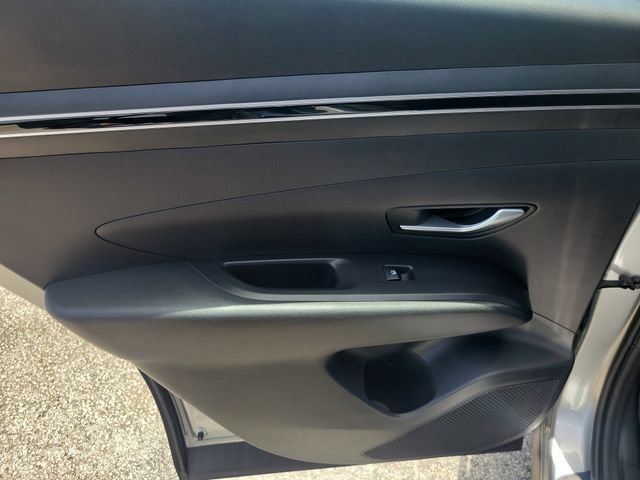 Used 2024 Hyundai Tucson SE FWD image 14