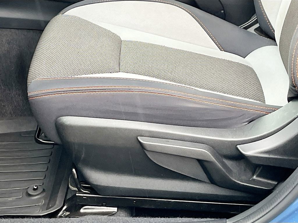 Used 2022 Subaru Crosstrek 2.0i Premium image 18