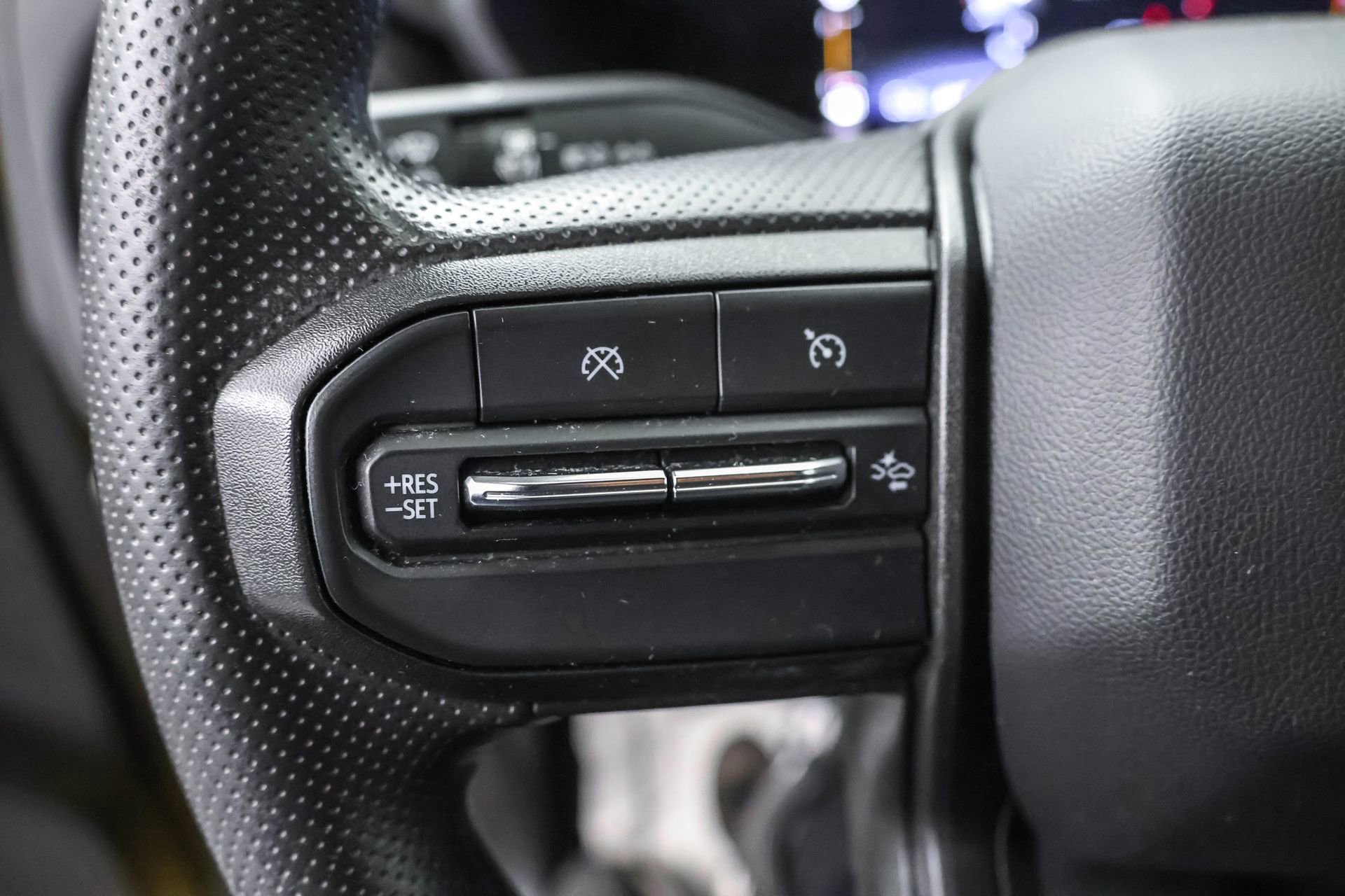 Used 2023 Chevrolet Colorado Trail Boss AWD/4WD image 26