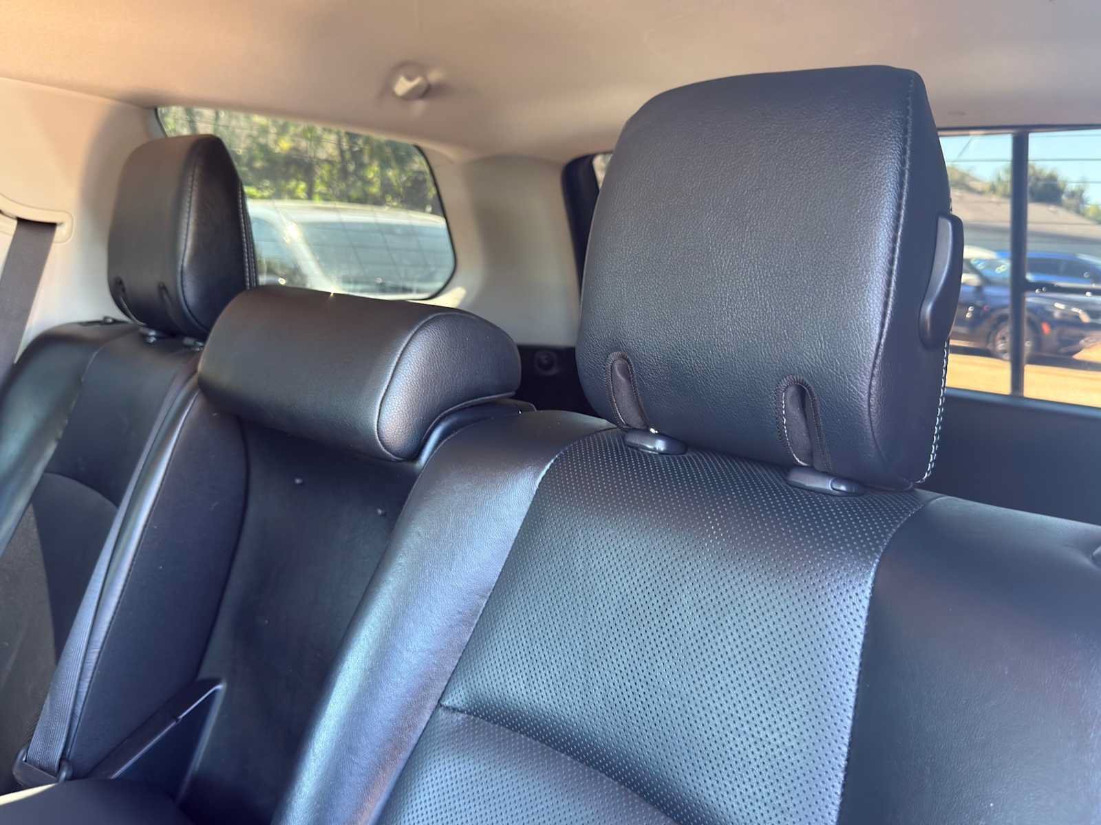 Used 2019 Toyota 4Runner Limited AWD/4WD image 31