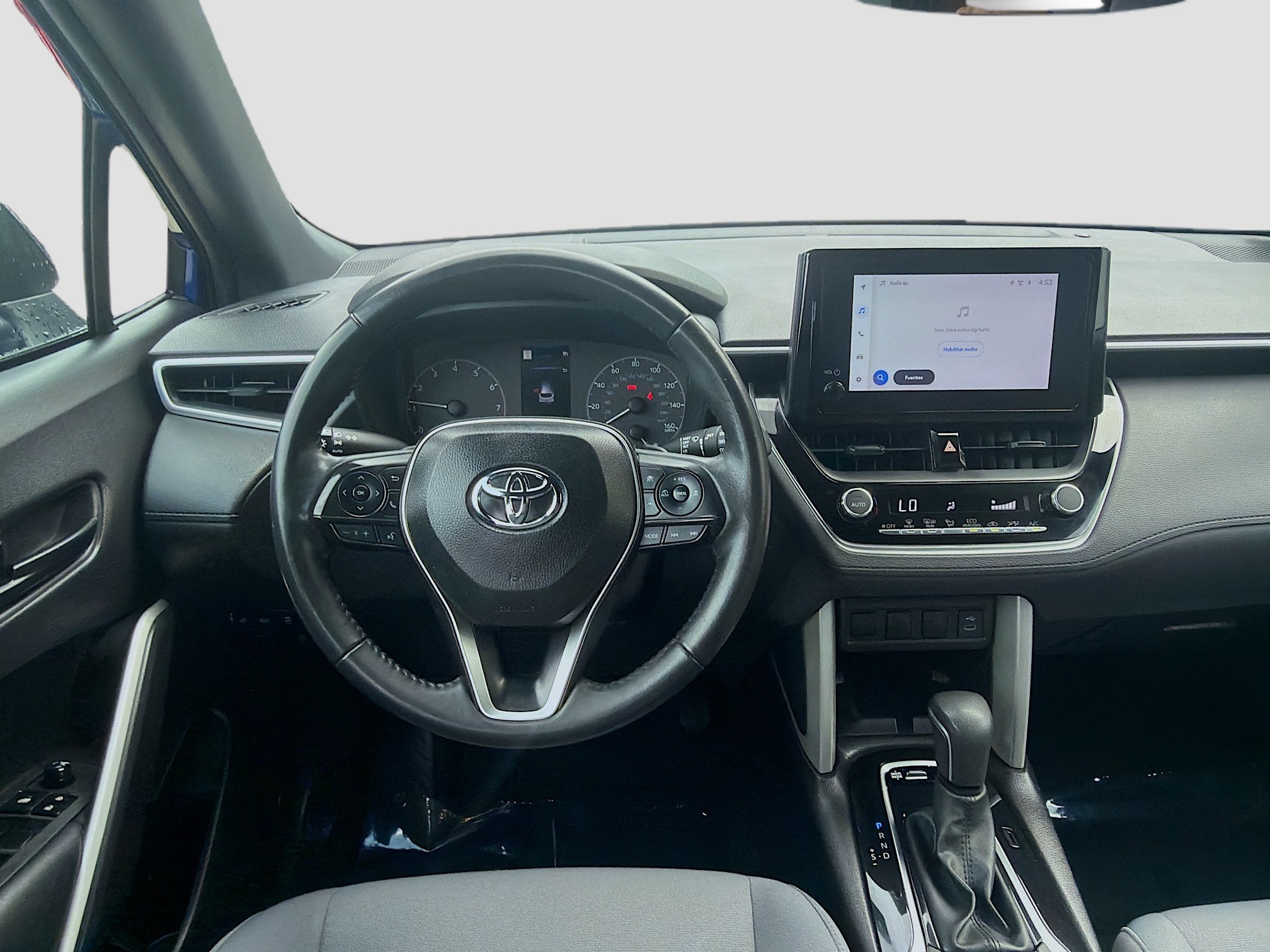 Used 2025 Toyota Corolla Cross AWD Hybrid image 20
