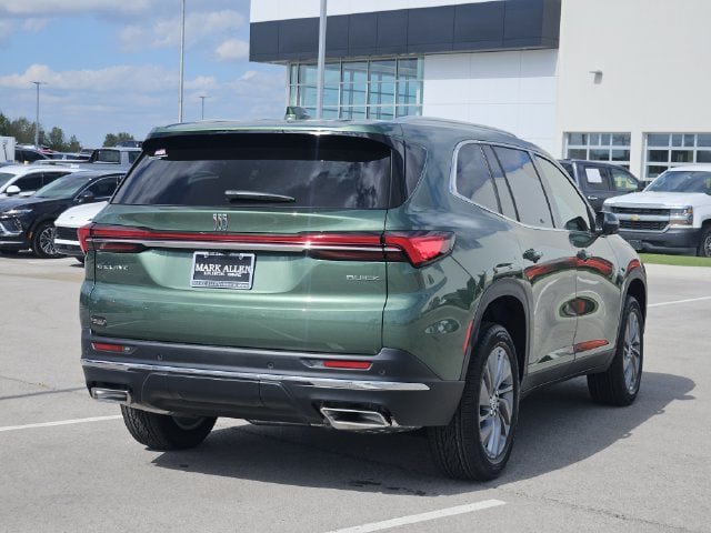 New 2027 Buick Enclave Preferred FWD image 4