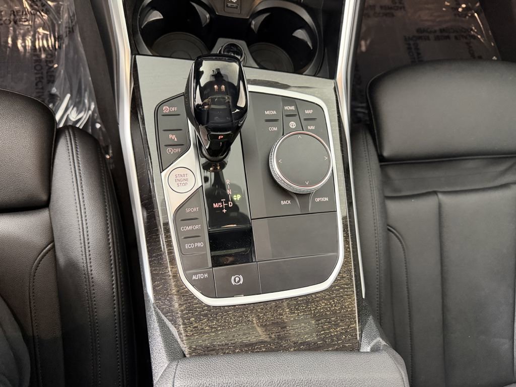 Used 2021 BMW 330i xDrive Sedan w/ Premium Package image 24