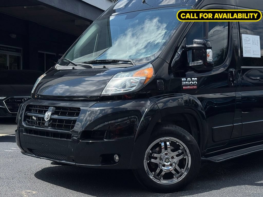 Used 2015 RAM ProMaster 2500 w/ Premium Appearance Group FWD image 3