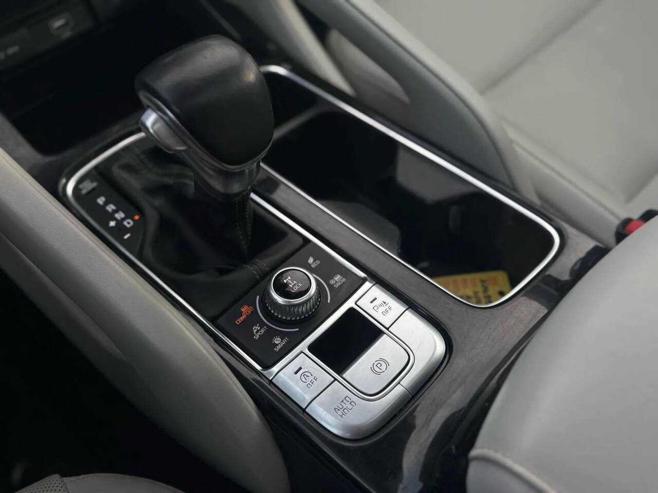 Used 2021 Kia Telluride S AWD/4WD image 24