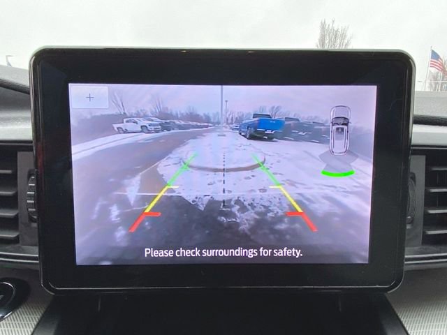 Used 2020 Ford Explorer XLT w/ Comfort Package image 14