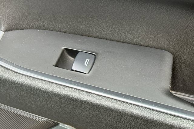 Used 2025 Chevrolet Silverado 1500 LT image 22