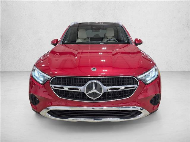Used 2026 Mercedes-Benz GLC 300 image 2