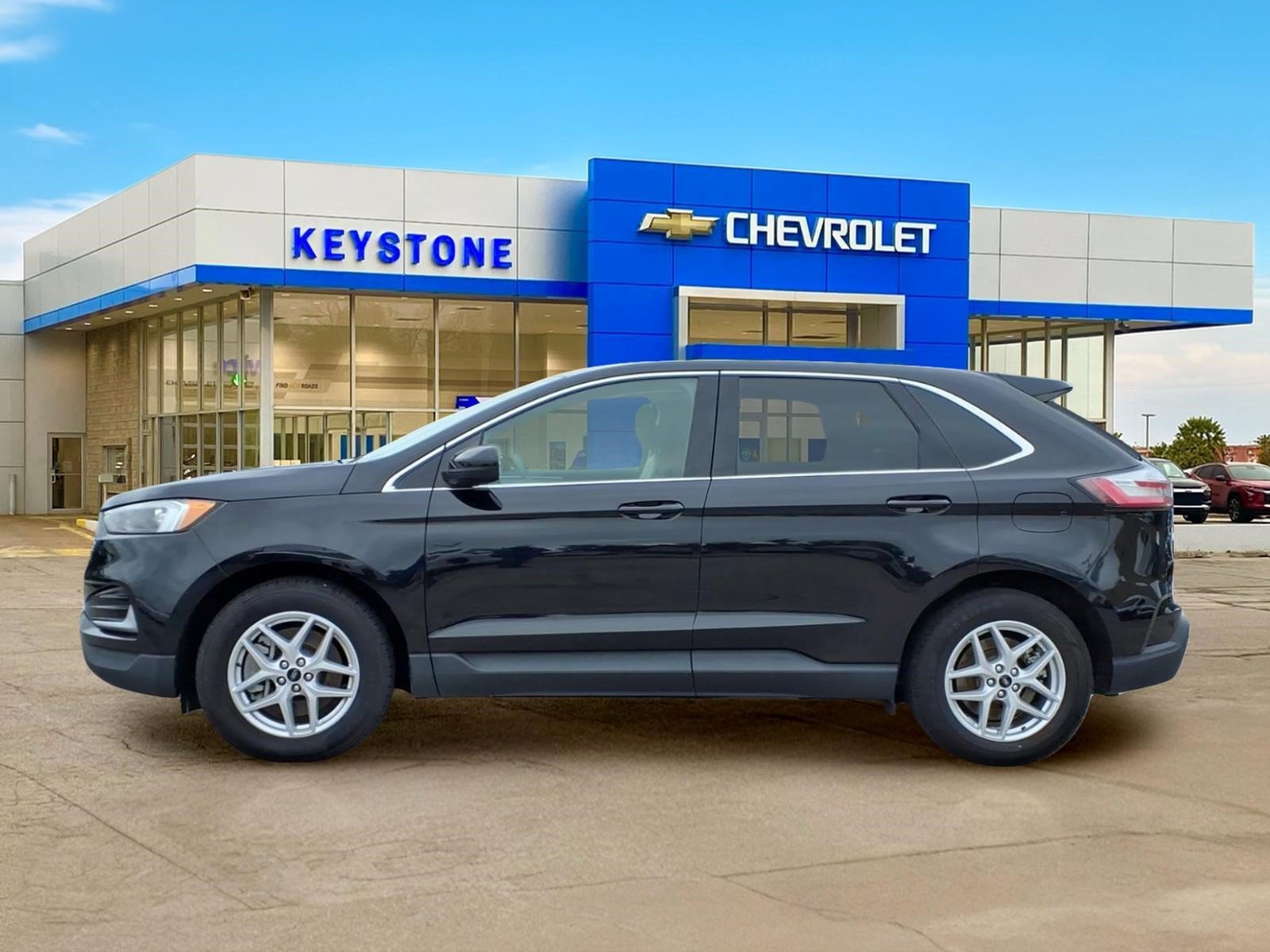 Used 2023 Ford Edge SEL AWD/4WD image 4