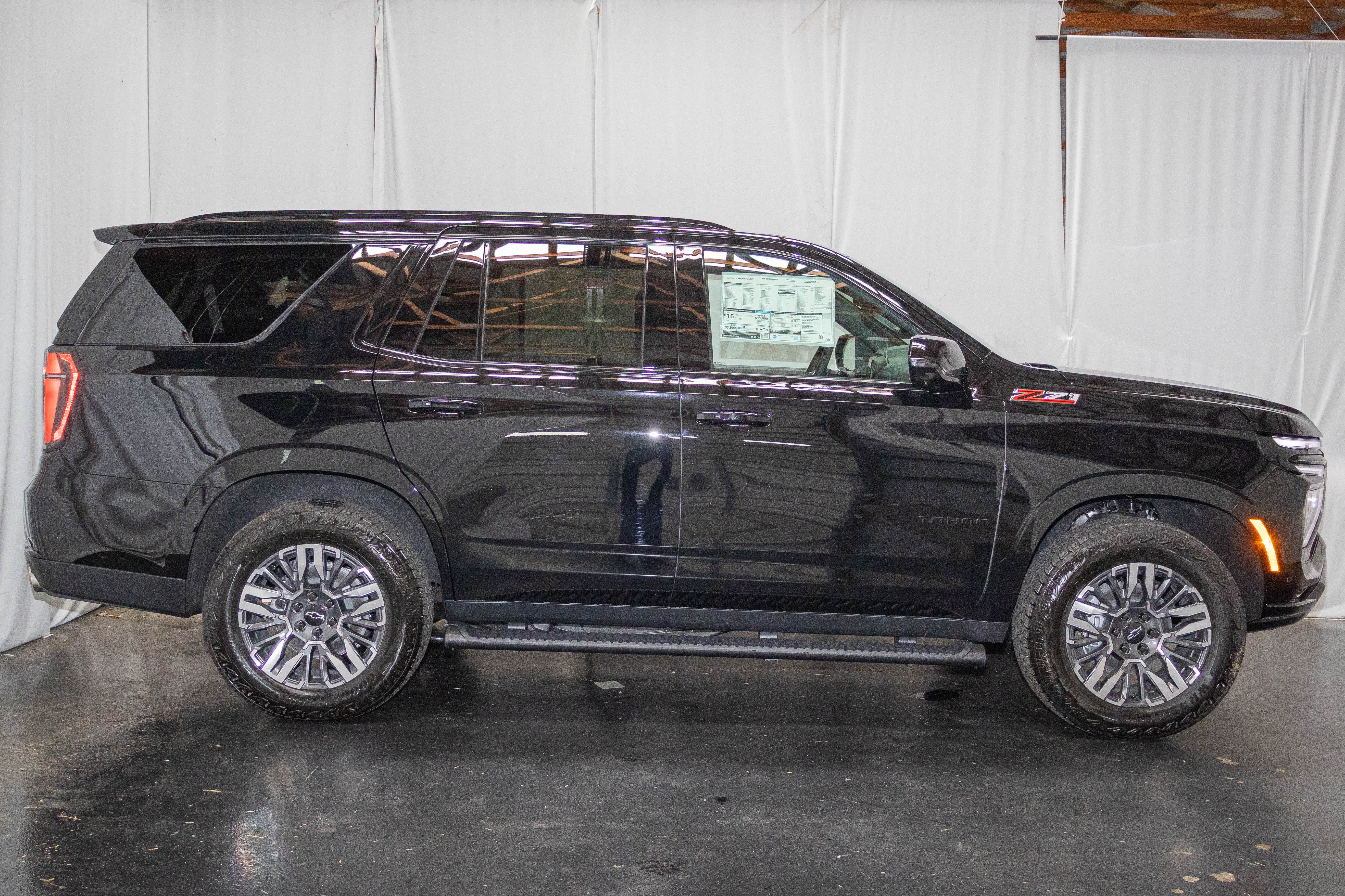New 2026 Chevrolet Tahoe Z71 w/ Z71 Off-Road Package AWD/4WD image 4