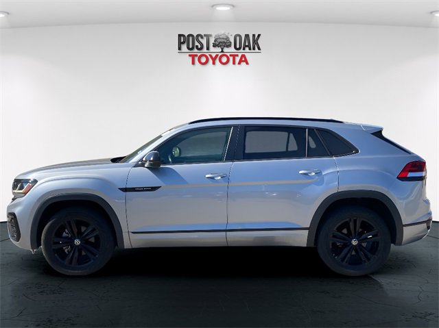 Used 2023 Volkswagen Atlas Cross Sport SEL R-Line image 4