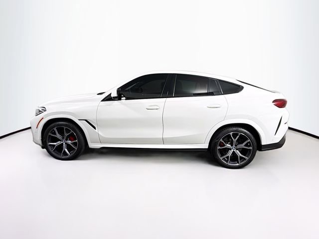 Used 2021 BMW X6 xDrive40i w/ M Sport Package image 5