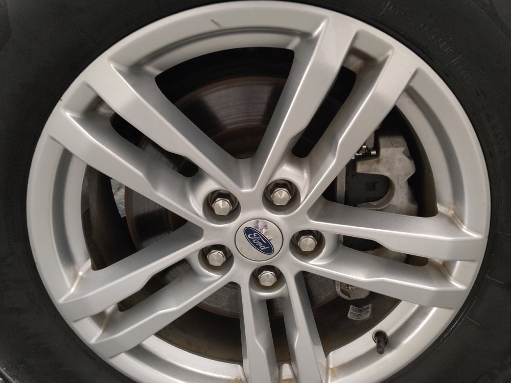 Used 2022 Ford Explorer XLT w/ Class IV Trailer Tow Package image 31