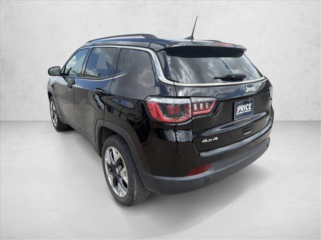 Used 2018 Jeep Compass Limited AWD/4WD image 3