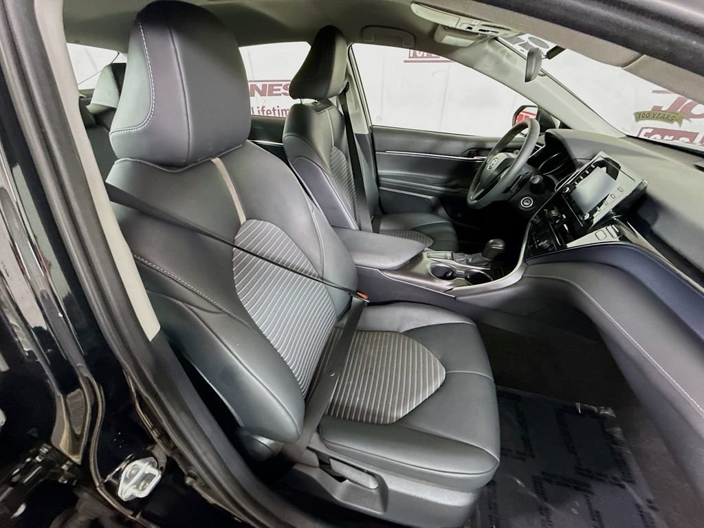 Certified 2024 Toyota Camry SE FWD image 29