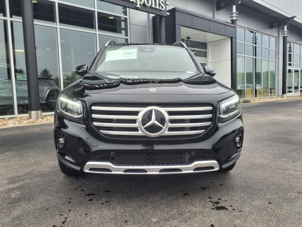 New 2025 Mercedes-Benz GLB 250 4MATIC image 9