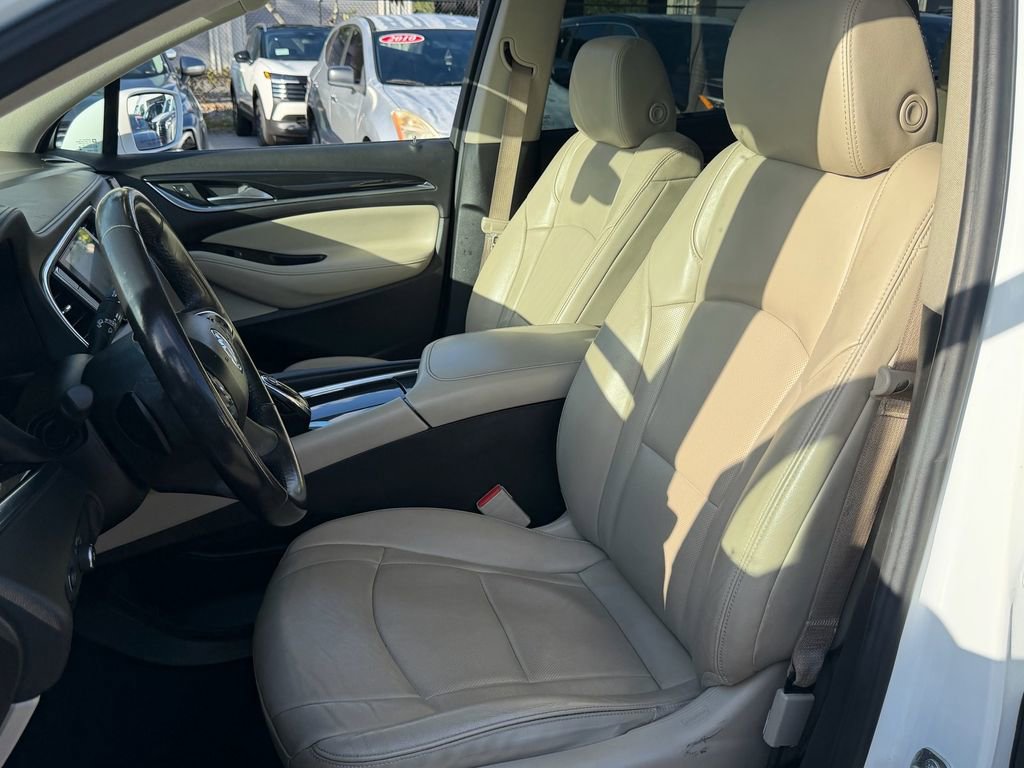 Used 2020 Buick Enclave Essence FWD image 10
