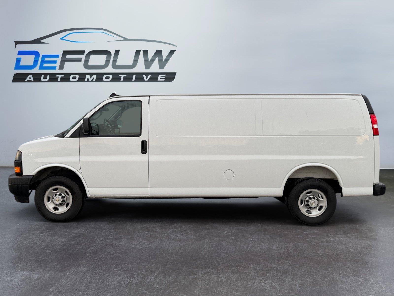 Used 2025 Chevrolet Express 2500 Extended w/ Driver Convenience Package RWD image 6