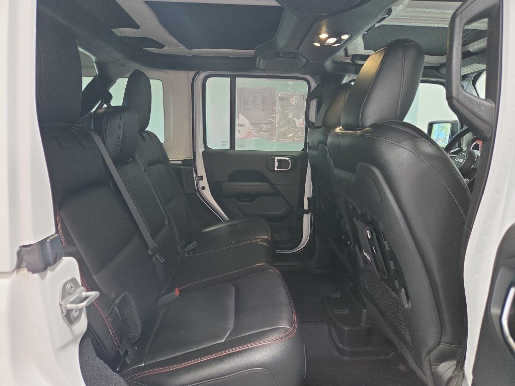 Used 2020 Jeep Wrangler Unlimited Rubicon AWD/4WD image 12