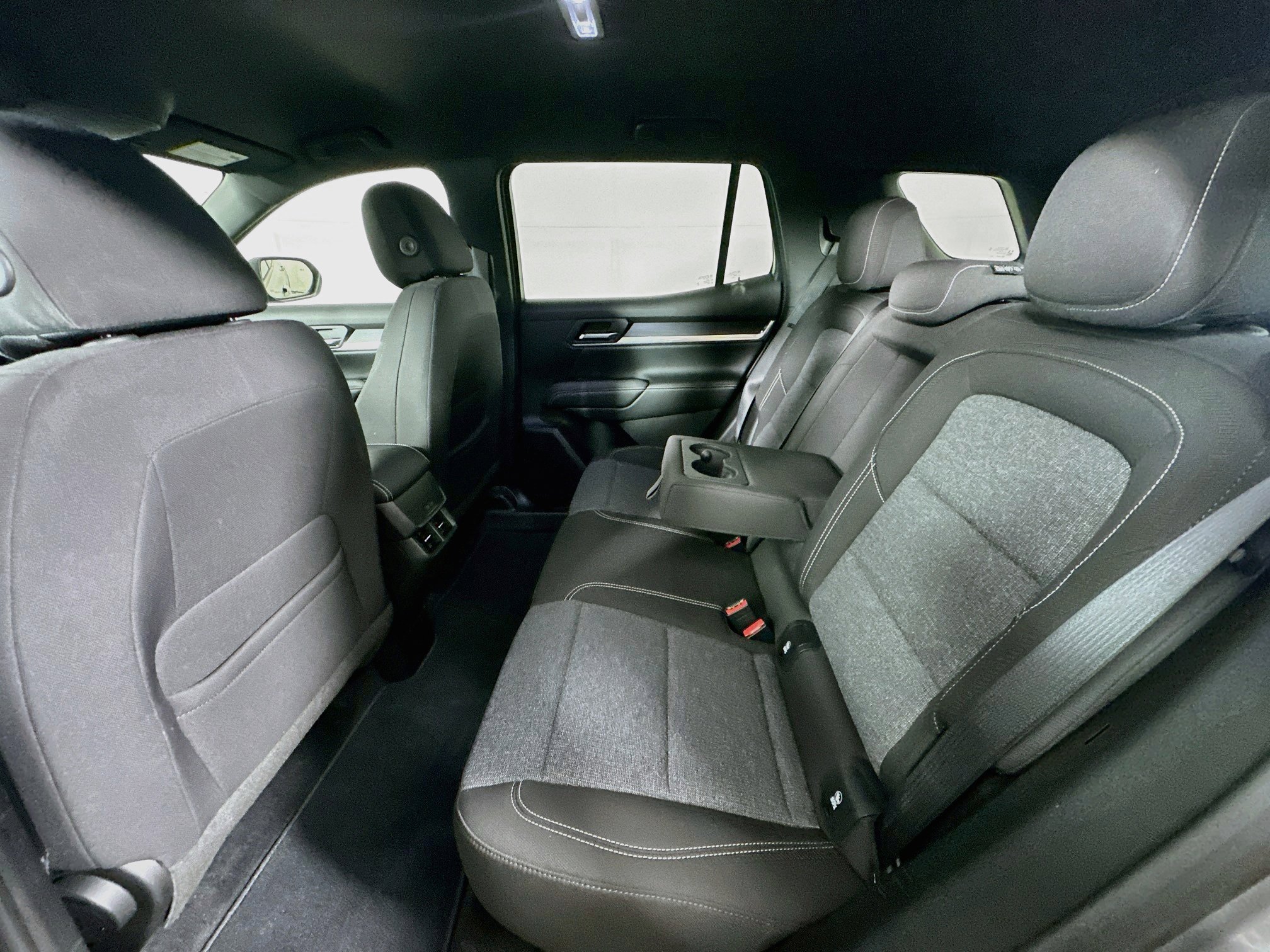 Used 2025 GMC Terrain Elevation AWD/4WD image 26